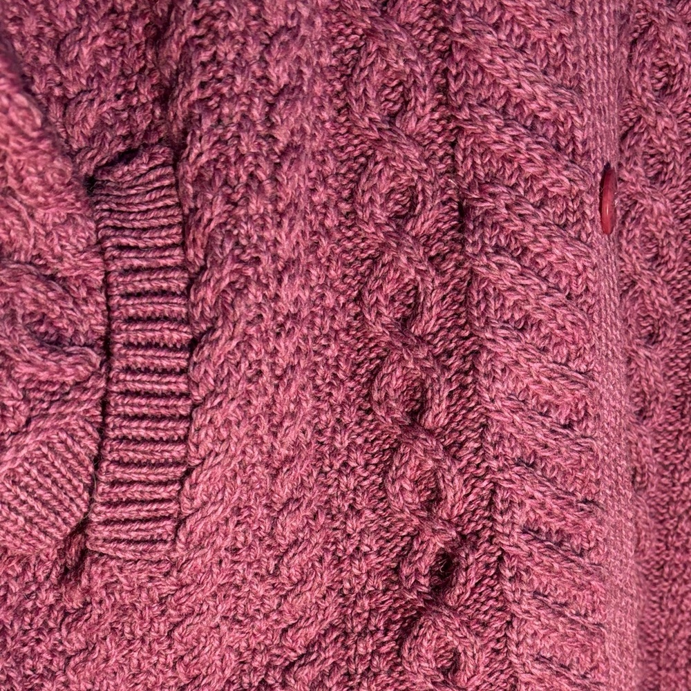 Aran Crafts Ireland 100% Merino wool Women's dark pink Cable Knit Cardigan - Picture 2 of 8